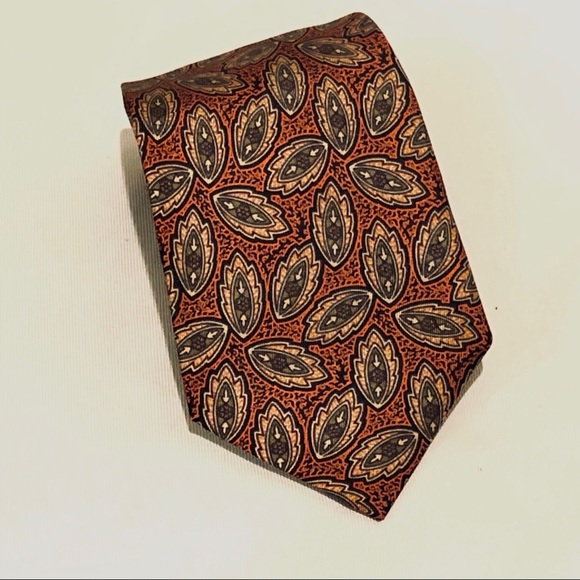 Chanel tie - Picture 1 of 6